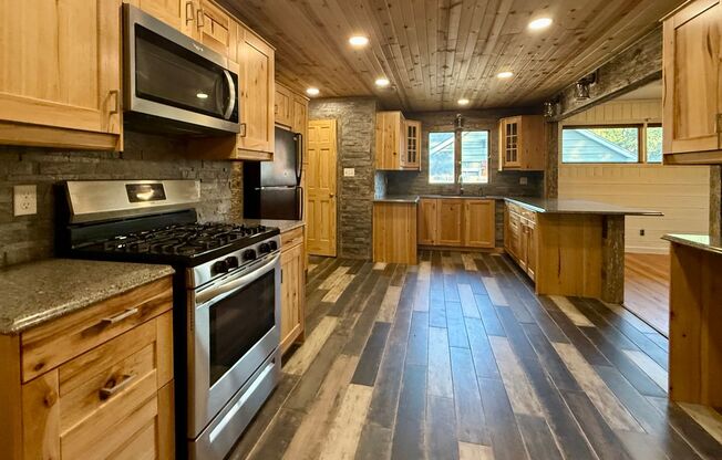 6419 E Claytonia - 3 Bedroom 1.5 Bathroom