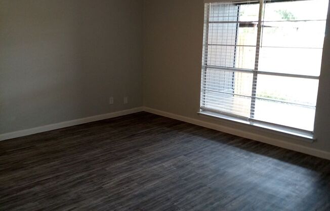 Modern 2‑Bedroom Home in Heritage Neighborhood, San Antonio