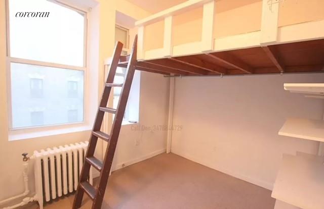 858 W END AVE