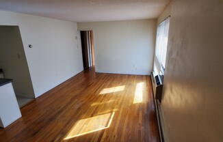 77 Trowbridge St.
