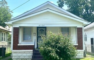 2 bedroom home in Shawnee- available now!
