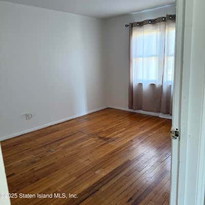 145 KELVIN AVE