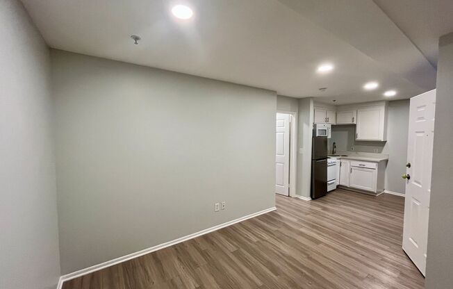1 bed, 1 bath, 396 sqft, $1,948, Unit 106