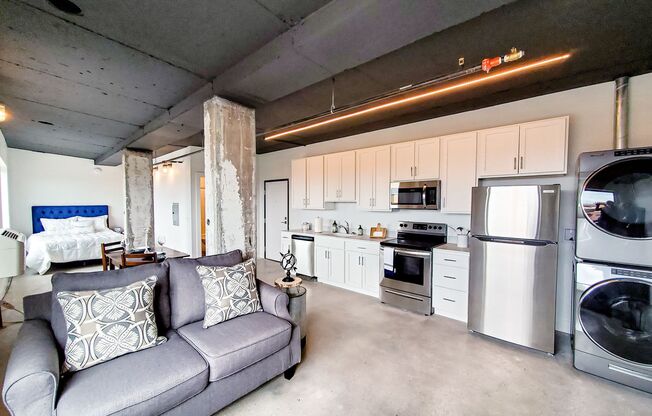 Studio, 1 bath, 525 sqft, $1,025, Unit D504