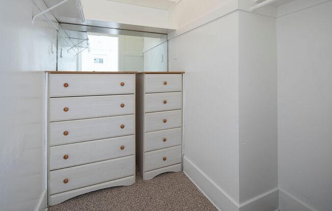 Studio, 1 bath, $1,595, Unit 01