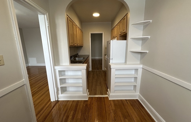 1 bed, 1 bath, 775 sqft, $2,800, Unit 516