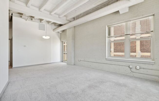 1 bed, 1 bath, 1,021 sqft, $1,575, Unit 209