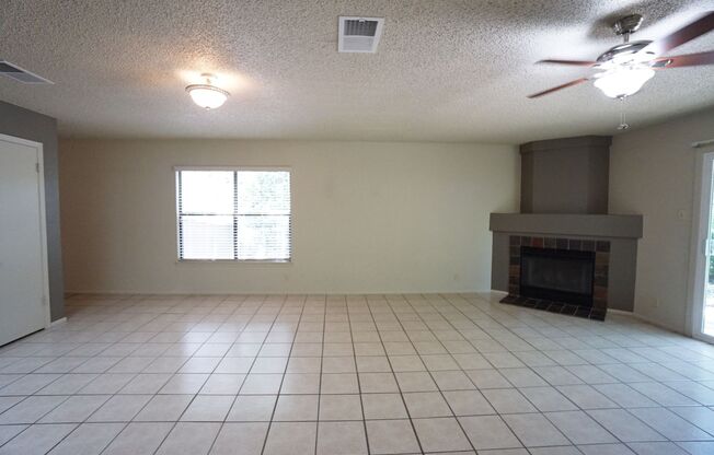 4 beds, 2 baths, $1,750