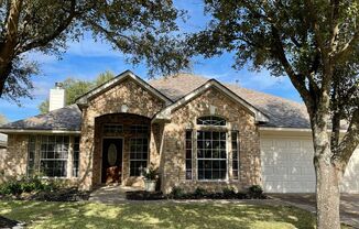 Beautiful single-story home in desirable Vista Oaks Subdivision