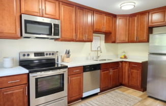 Eugene Apartments in Capital Hill