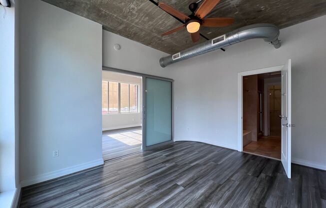 Large, Upgraded 2 Bed/2 Bath Loft off Mass Ave NW