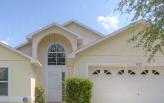 1927 TORREY DR