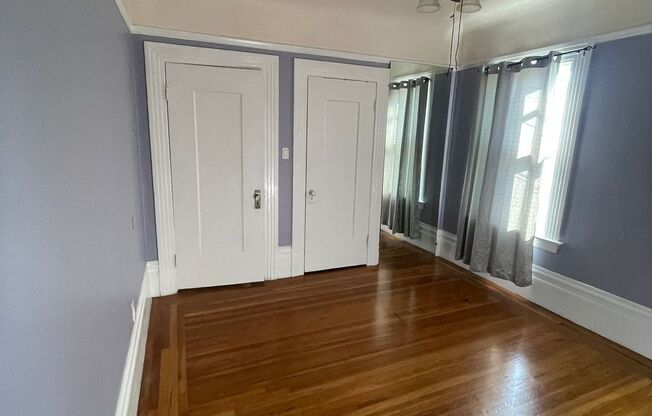 1 bed, 1 bath, $1,995, Unit 1539 Central Ave #D - LU