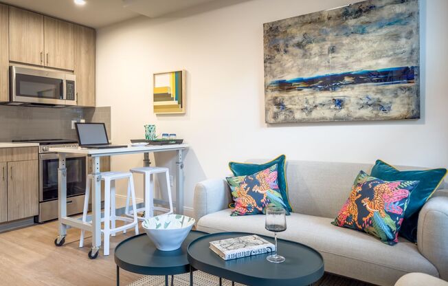 1 bed, 1 bath, $2,850, Unit 109