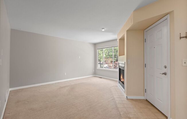 Beautiful 2 Bed 2.5 Bath Townhouse in SE Fort Collins!