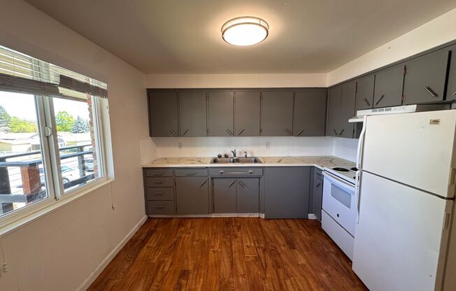 BARKER STREET 10-UNIT | MEDICAL LAKE
