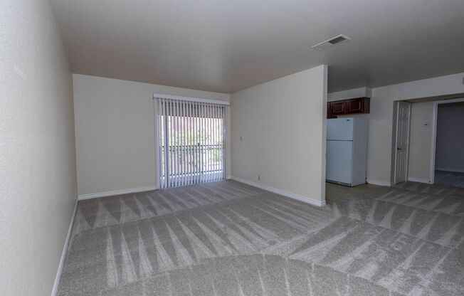 Charming 1-Bedroom Condo in Guard-Gated Bella Vita!