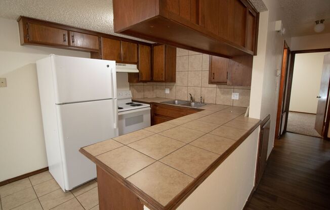 2 beds, 1 bath, 975 sqft, $925, Unit 1013 N 5th