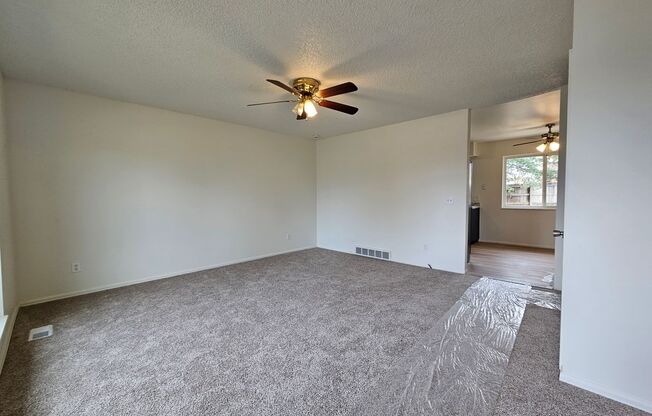 Lovely Aurora Tri-Level 4 Beds w/ New Paint, Carpet, Blinds, Huge Fenced Yard