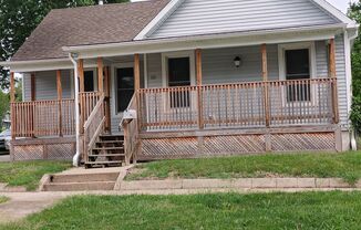 Cute 2 Bedroom House