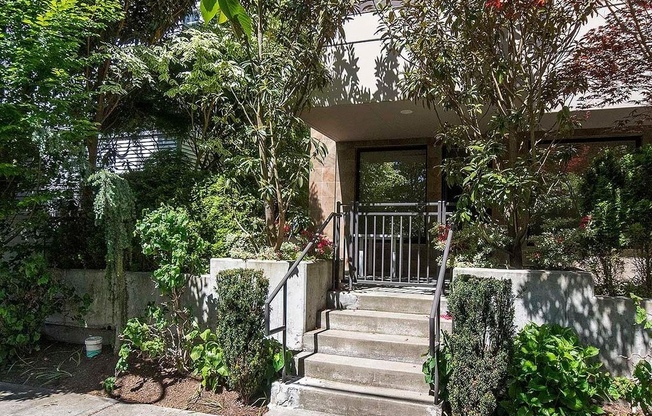 The Danielle Condominiums ~ Ballard