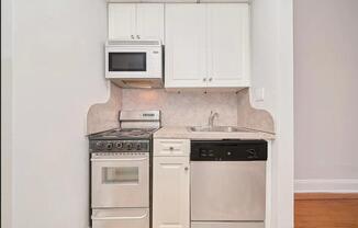 331 W 43 ST