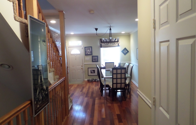 13 S. Decker Ave. - Charming 2 bed, 1 ½ bath Townhouse in Patterson Park