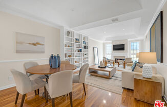 1370 Kelton Ave Apt 208