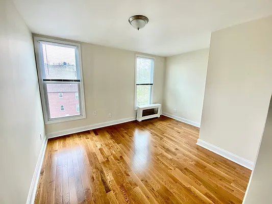 6921 6 AVE