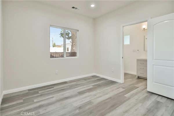 3 beds, 2 baths, 1,200 sqft, $3,495