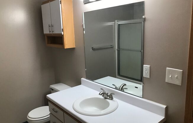 2 beds, 2 baths, 989 sqft, $1,189, Unit 1-309