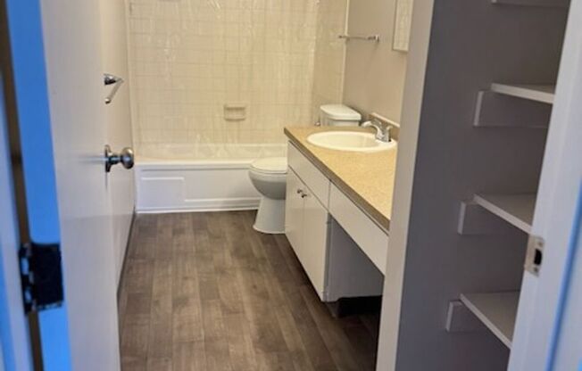2 beds, 2 baths, 1,119 sqft, $1,175, Unit 3443 A101
