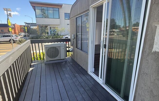 4 beds, 2 baths, 1,200 sqft, $3,495, Unit 2202
