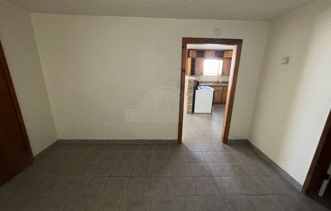 1 bed, 1 bath, $525, Unit 1134 Hwy 190 W