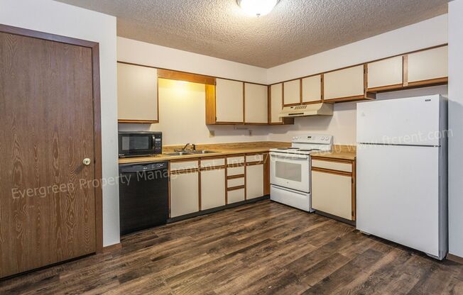 2 beds, 1 bath, 991 sqft, $1,395, Unit 3