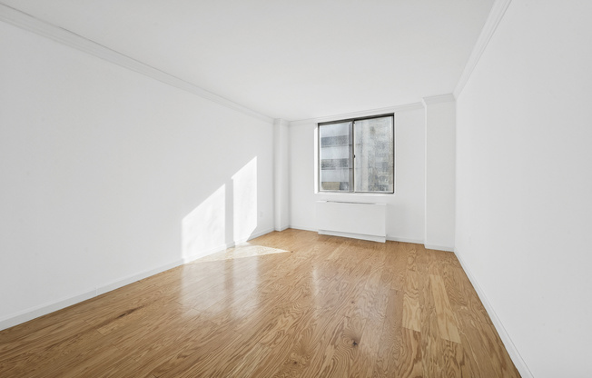 2 beds, 2 baths, $6,995, Unit 14E