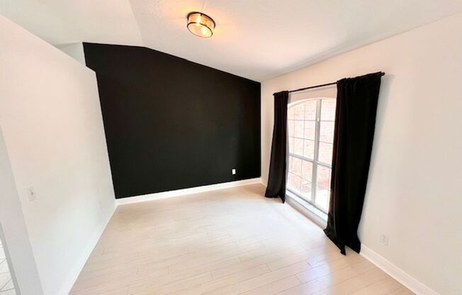 Deltona 3 Bedroom, 2 Bathroom - 2,295.00