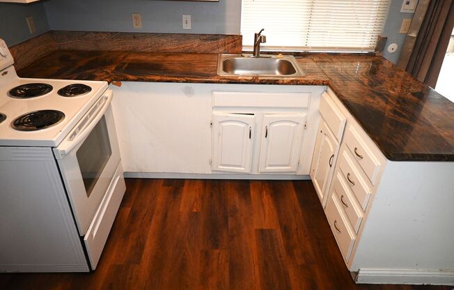 3 beds, 1.5 baths, $1,845