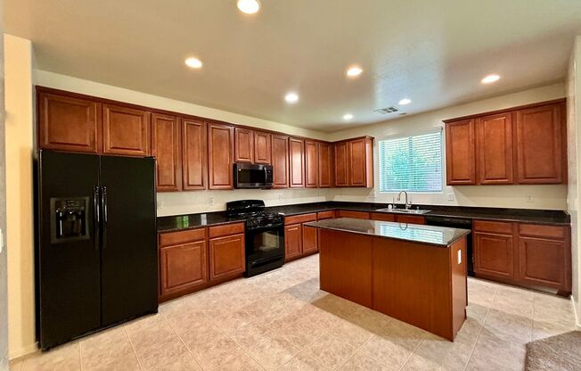 7740 PEACEFUL TRELLIS DR
