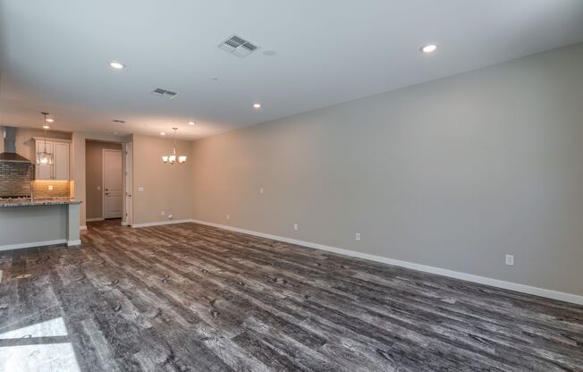 3855 S McQueen Rd #104, Chandler, AZ 85286