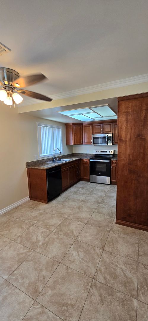 Village Court Apts