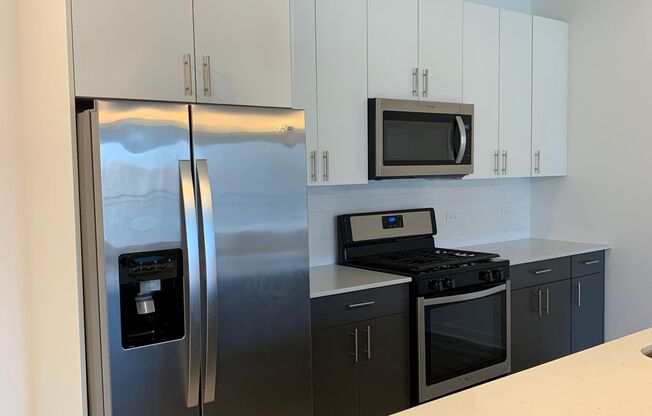 2 beds, 2 baths, 1,133 sqft, $2,985, Unit 206