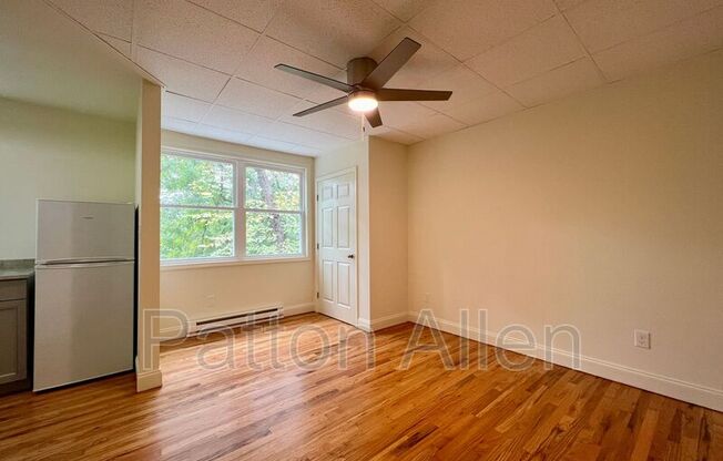 43 Ravenscroft Drive Apt 10