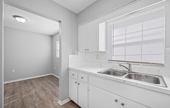 2 beds, 2 baths, 1,020 sqft, $1,695, Unit 101