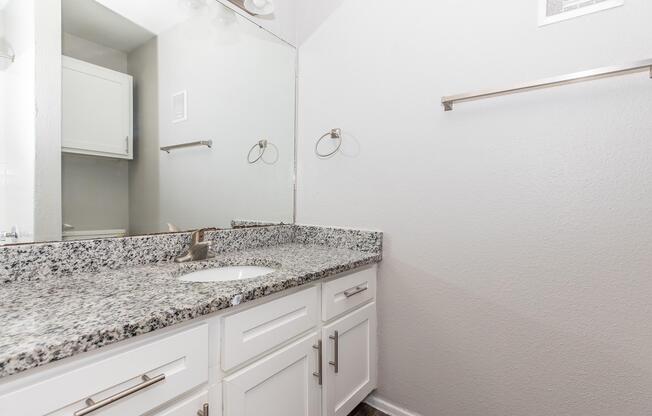 2 beds, 2 baths, 890 sqft, $1,785