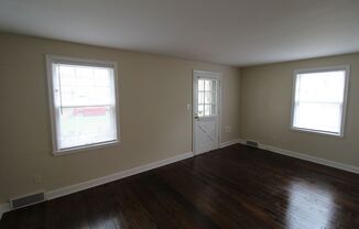 1 bed, 1 bath, $950, Unit 2704HT