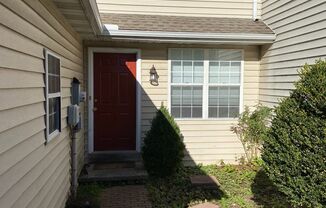 3 beds, 1.5 baths, $1,600