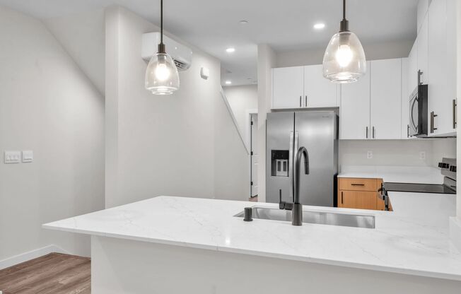 Brand New Luxury Townhomes in North Lynnwood!