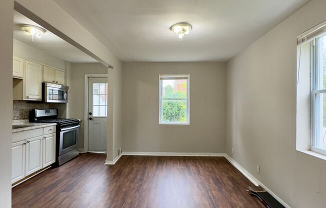 Charming 2BD/1BA Townhome in Grove Park, MD!