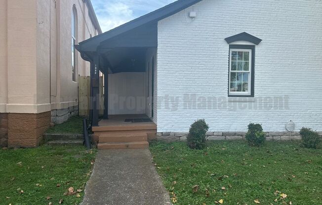 1 bed, 1 bath, 750 sqft, $1,799, Unit B